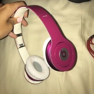 Hot Pink Beats By Dr. Dre Solo